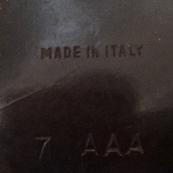 Never worn Roberto Vianni heels! - Picture 2 of 4